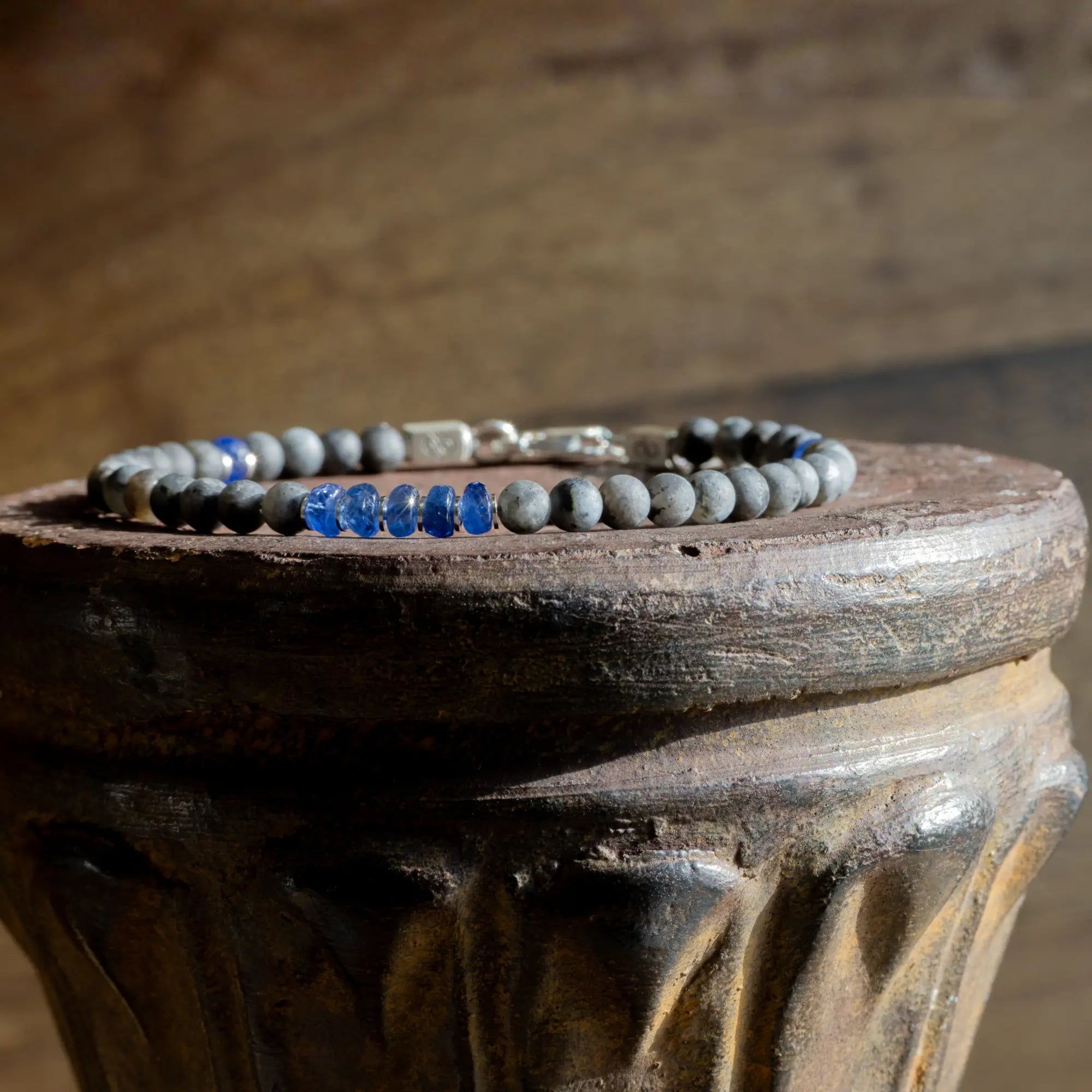 Blue Sapphire - Matte Labradorite Bracelet XXI (4mm)