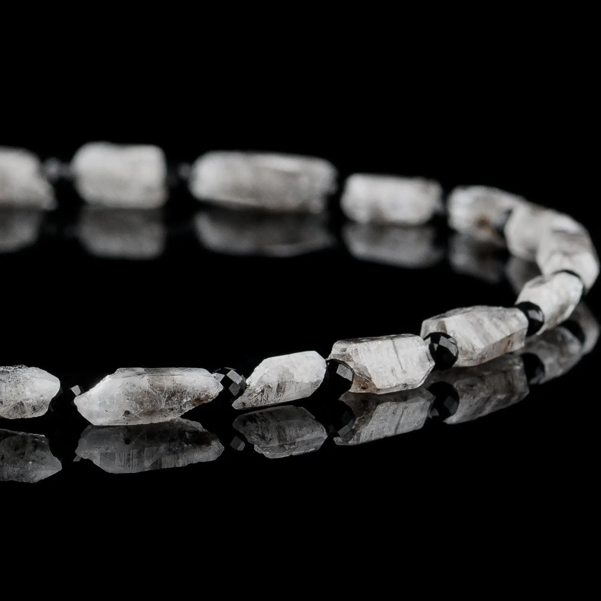 Raw Diamond Quartz Bracelet I (5-7mm)