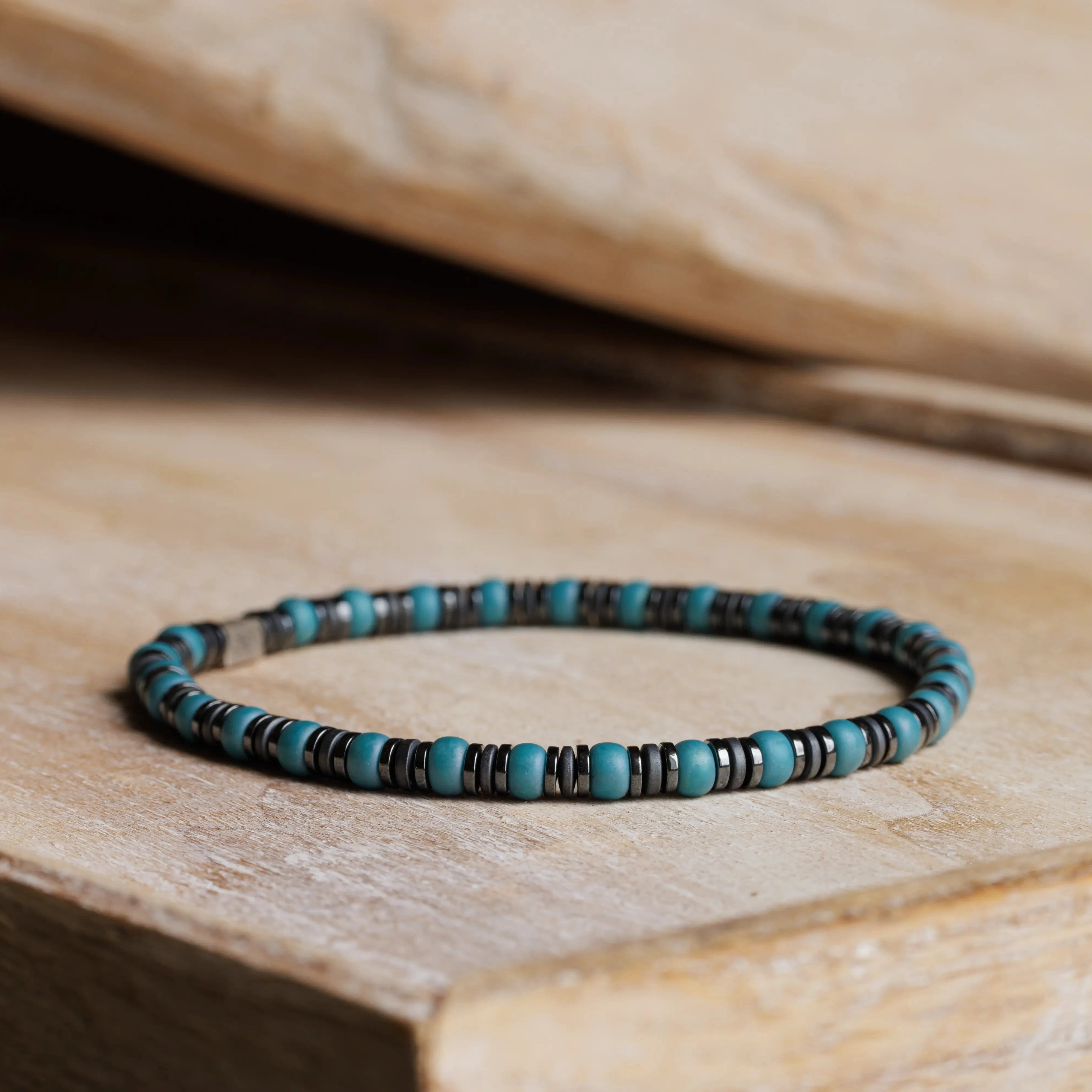 Hematite - Blue Bracelet XVII (4mm) en