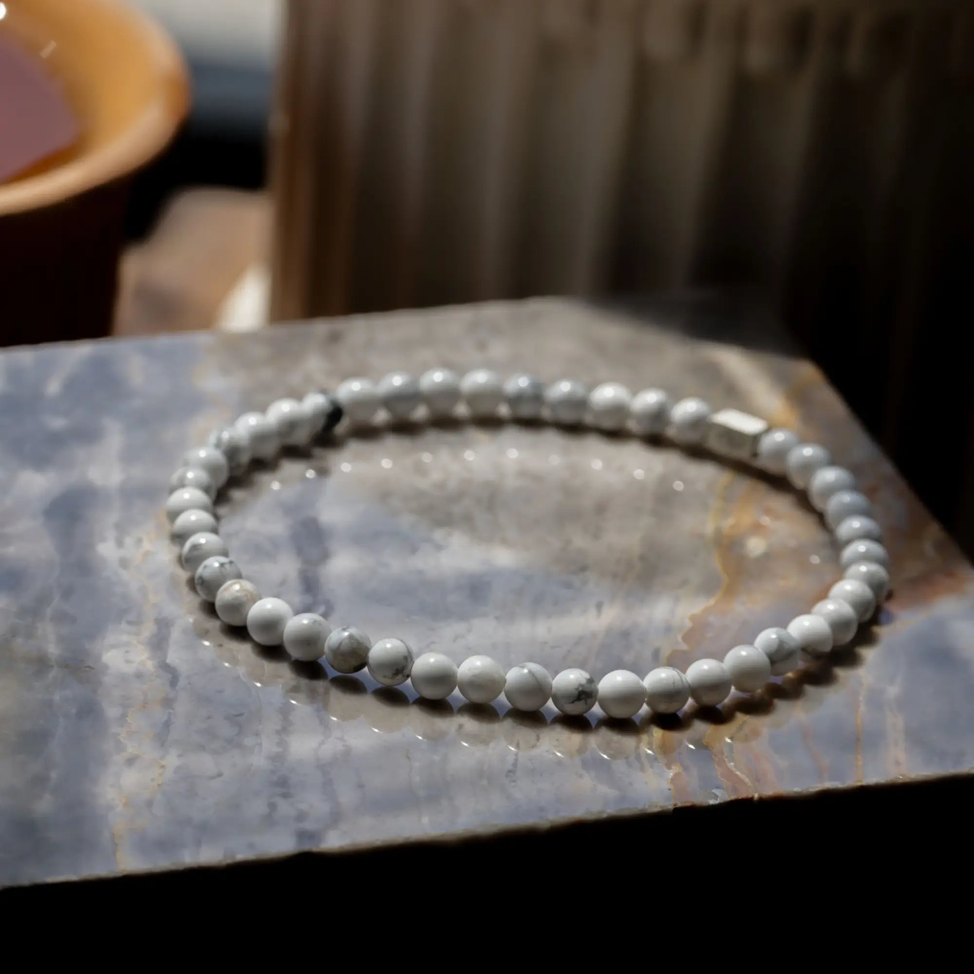Howlite Bracelet I (4mm)