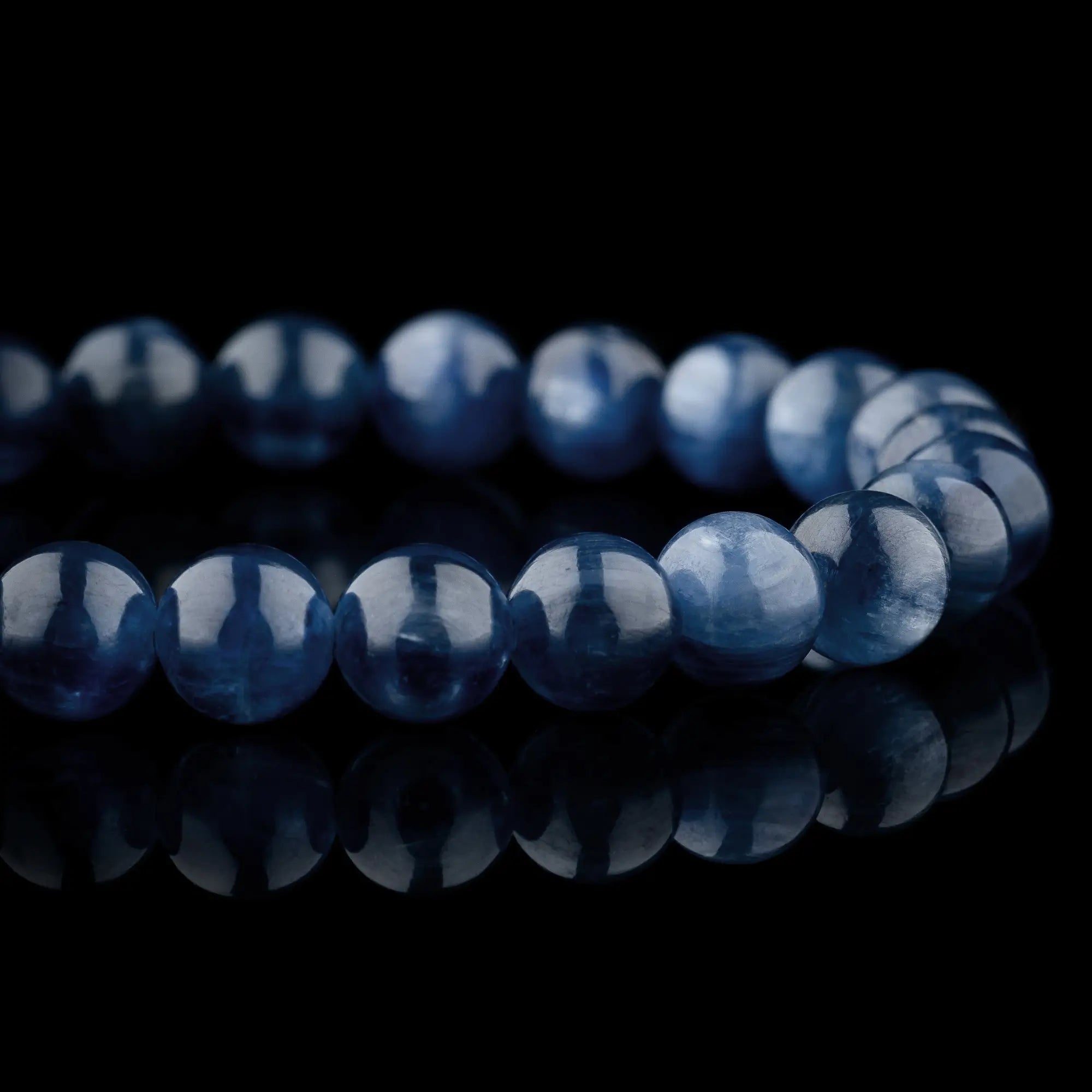 Kyanite Bracelet XI (8mm)