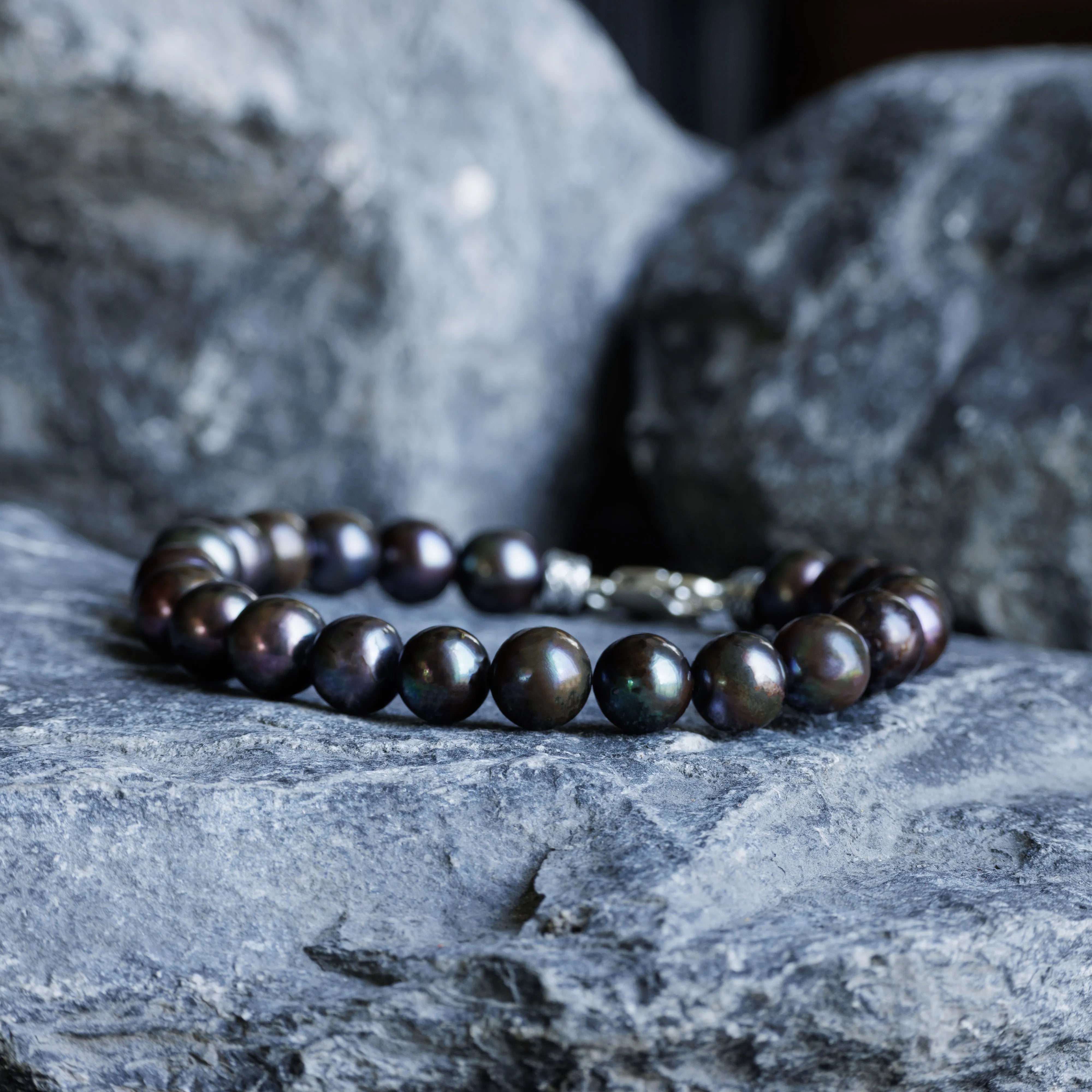 Peacock Black Pearl Bracelet II (9mm)