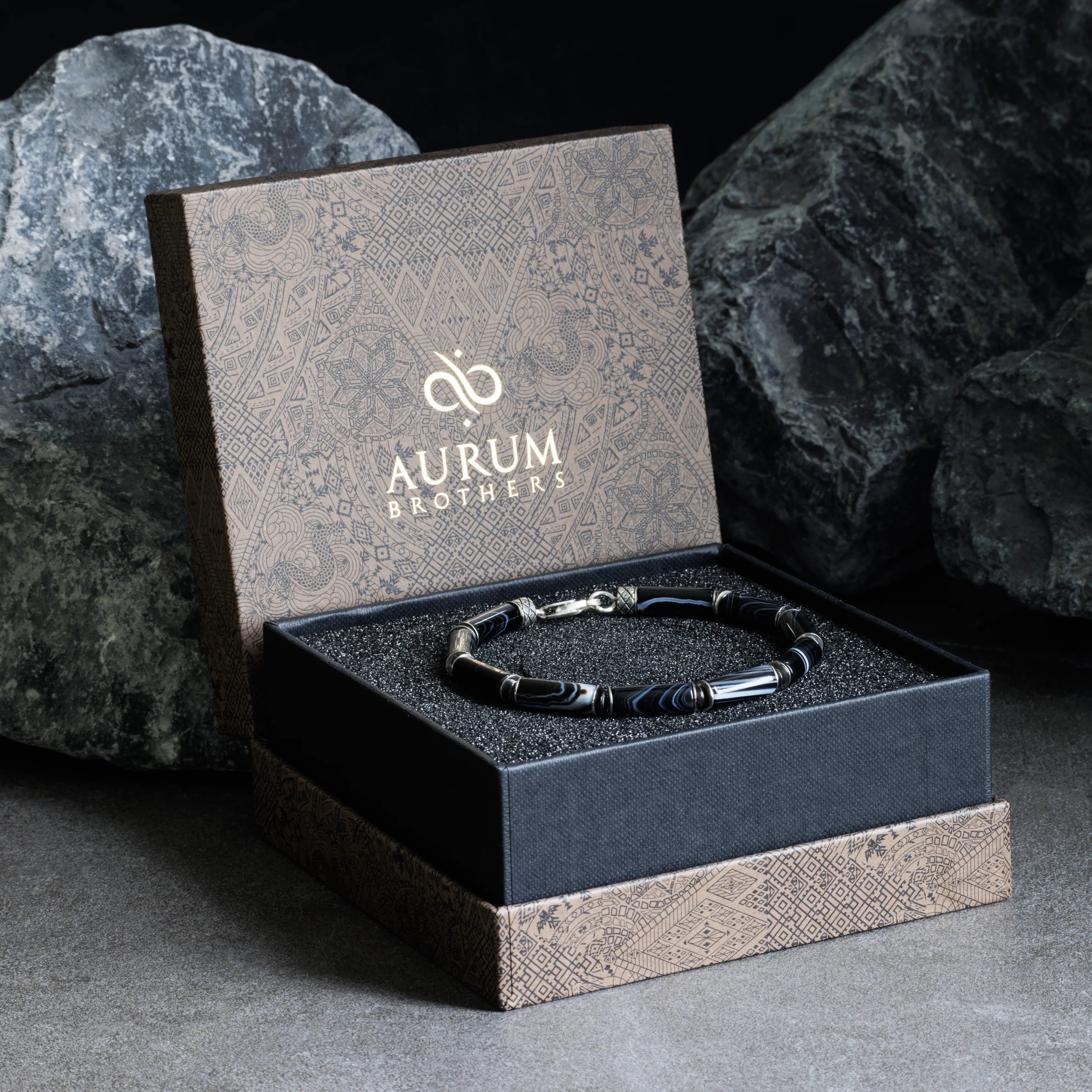 Tuxedo Agate Bracelet II (6mm)