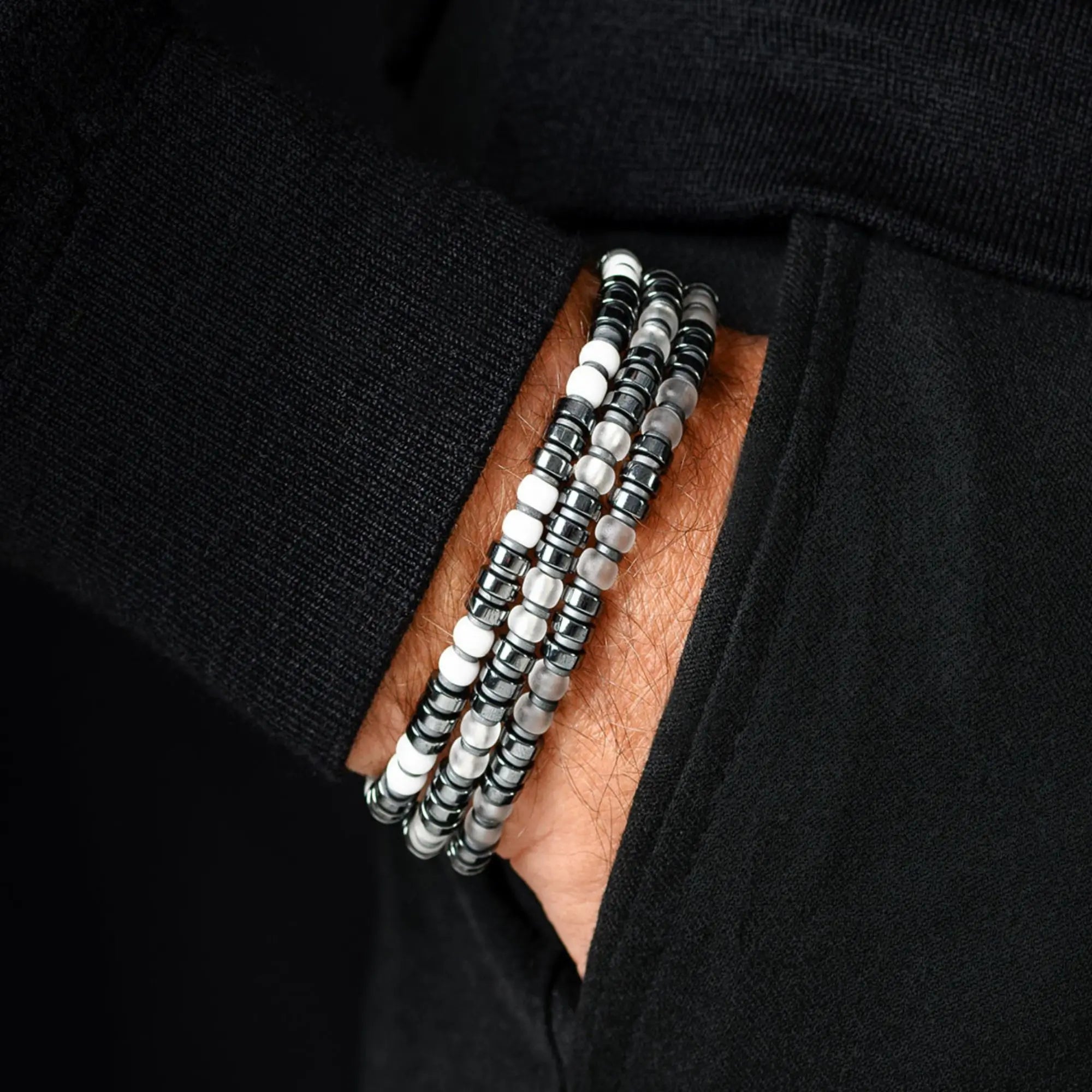 Dark Hematite White Bracelet III (6mm)