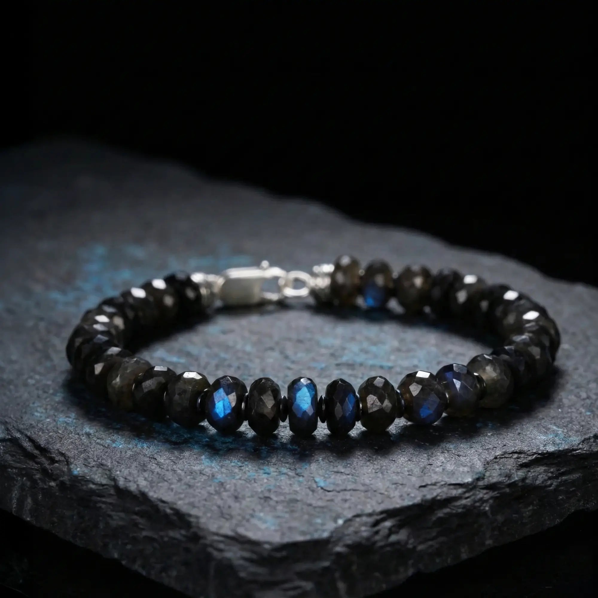 Black Labradorite Bracelet I  (8mm)
