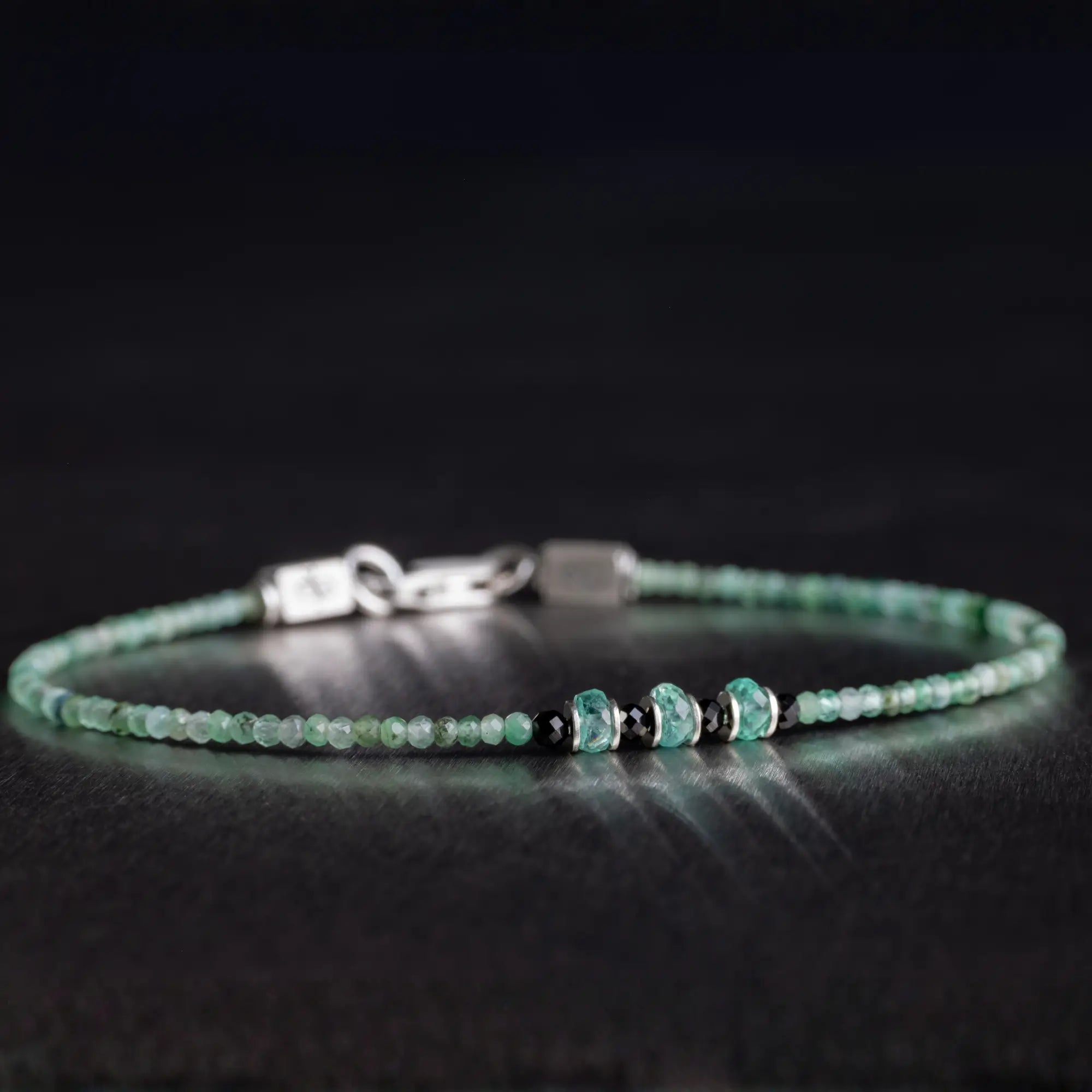 Emerald Bracelet XVII (2-4mm)