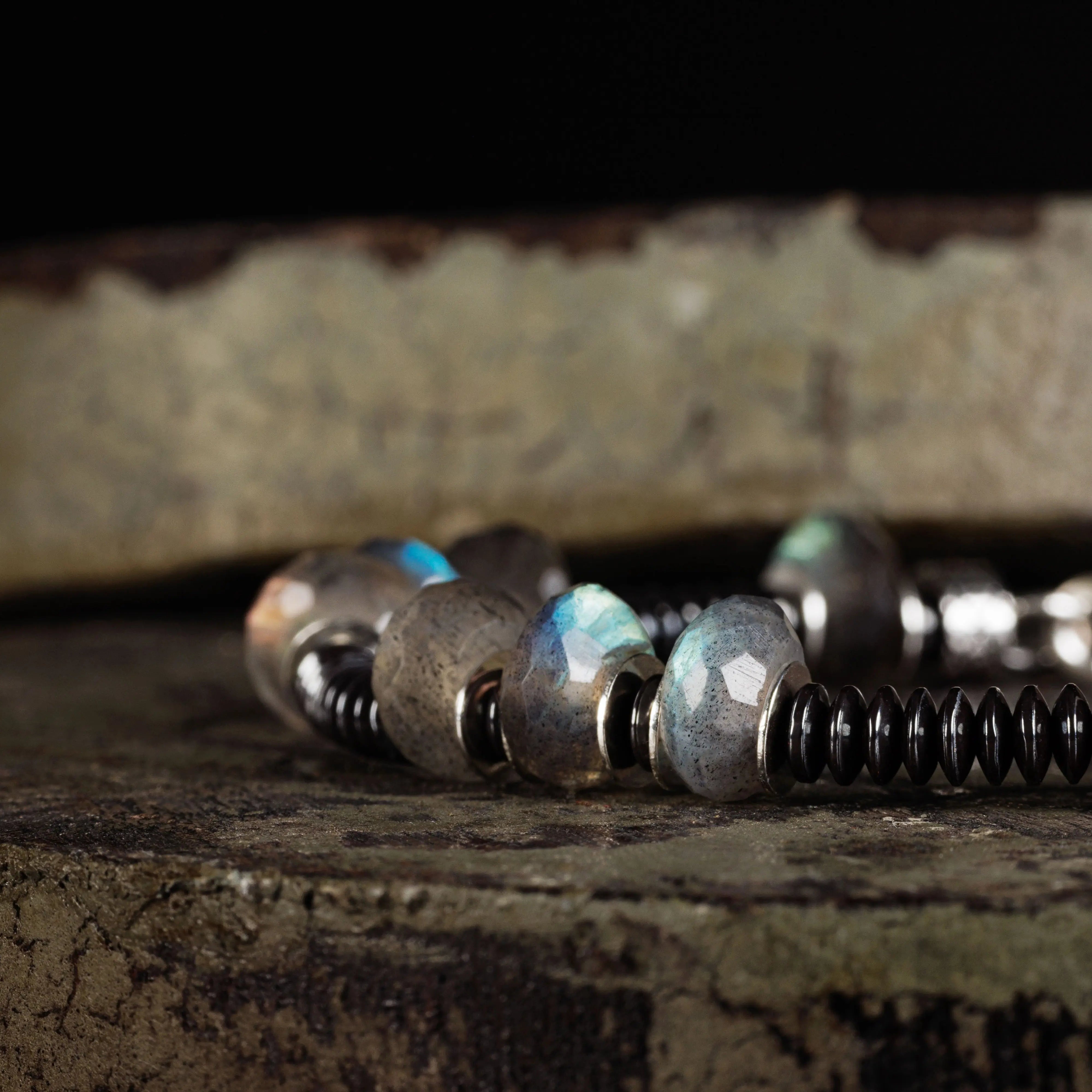 Labradorite Bracelet X (4-9mm)