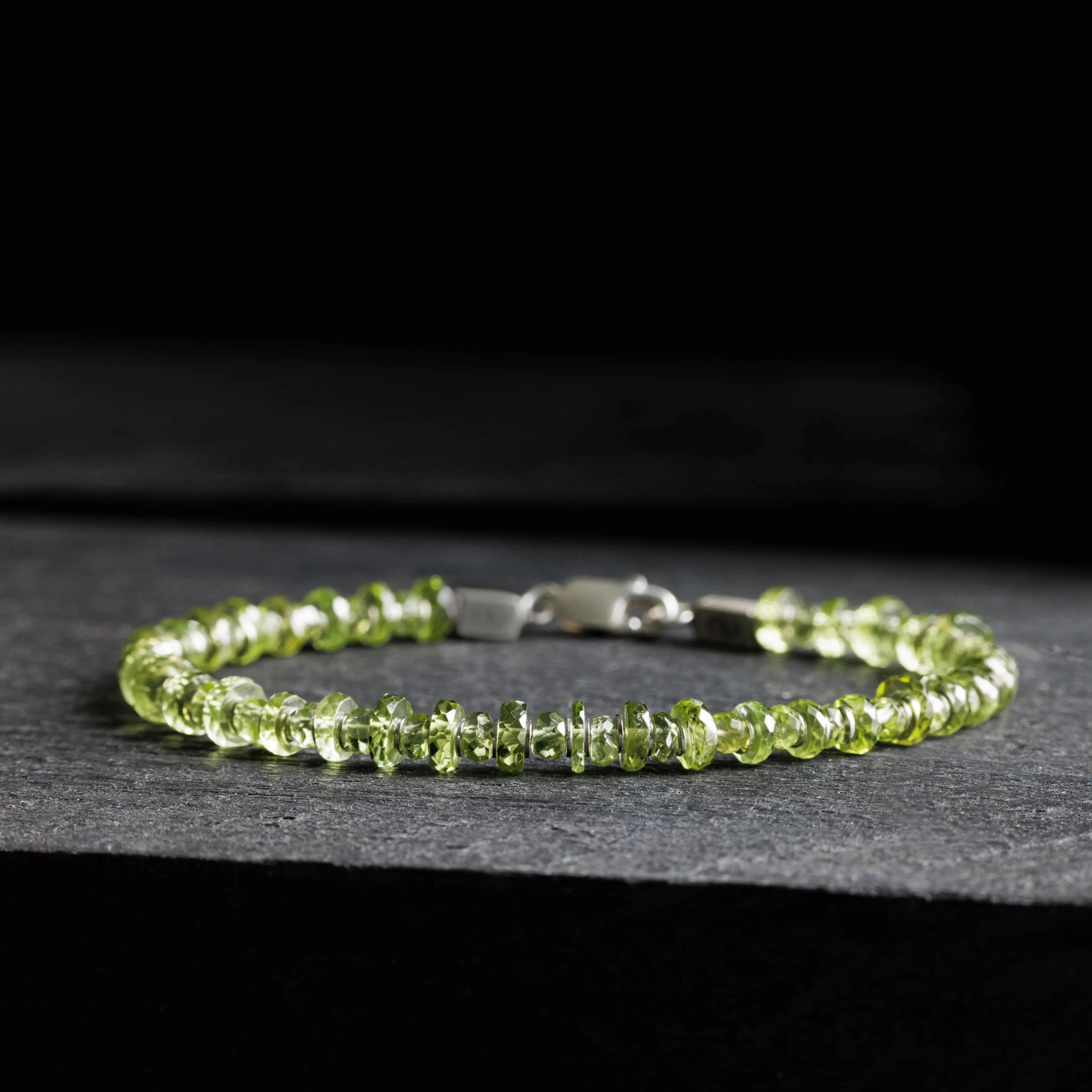 Peridot Bracelet X (4-6mm)