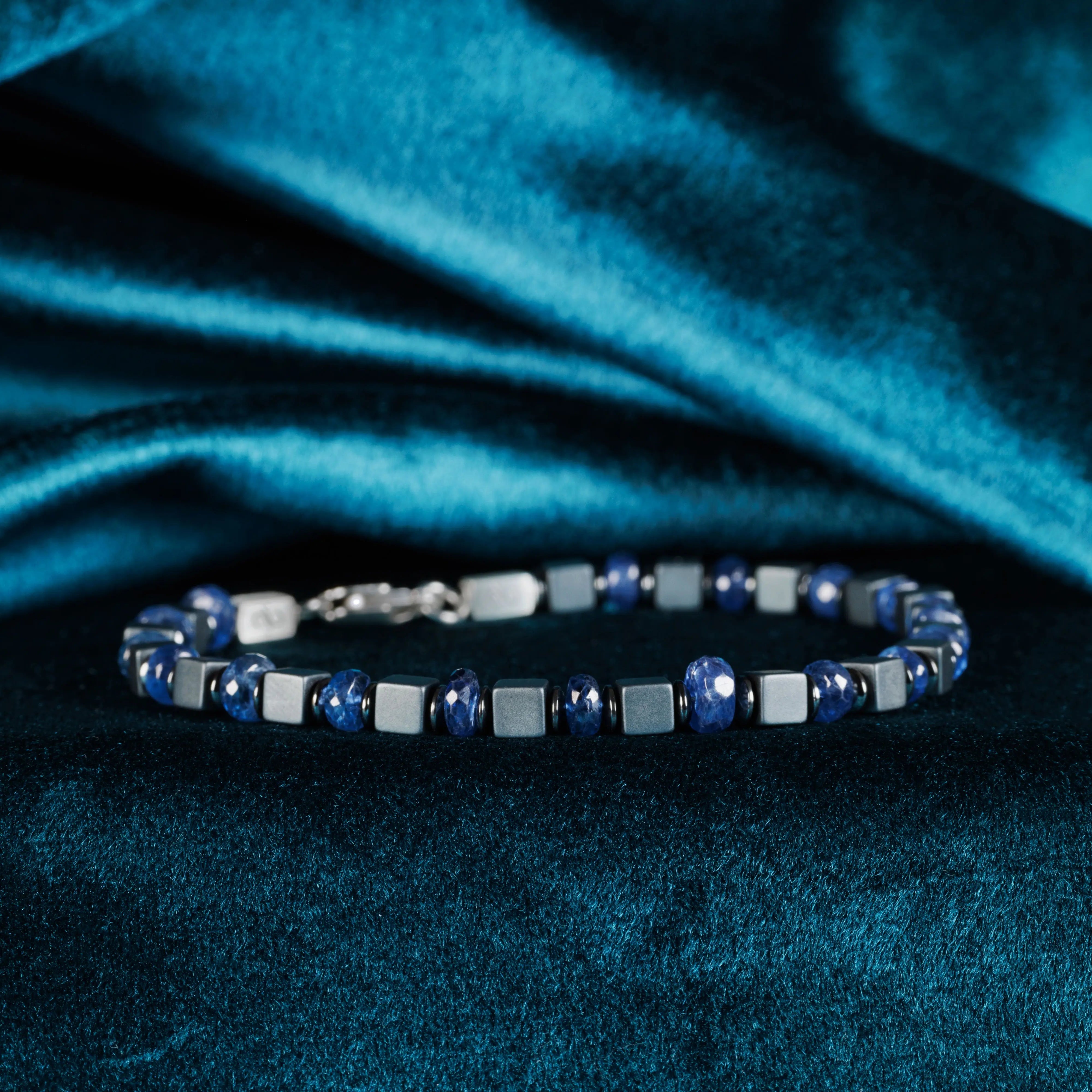 Blue Sapphire Bracelet XIV (4-6mm)