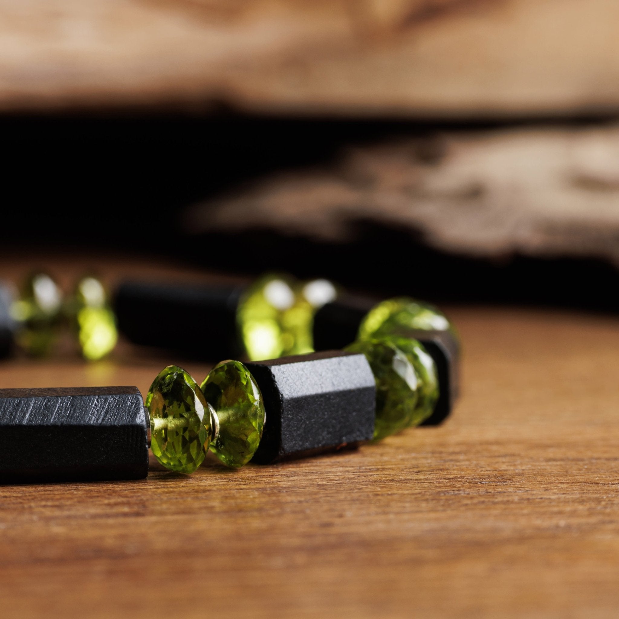 Shungite - Peridot Bracelet I (6-8mm)