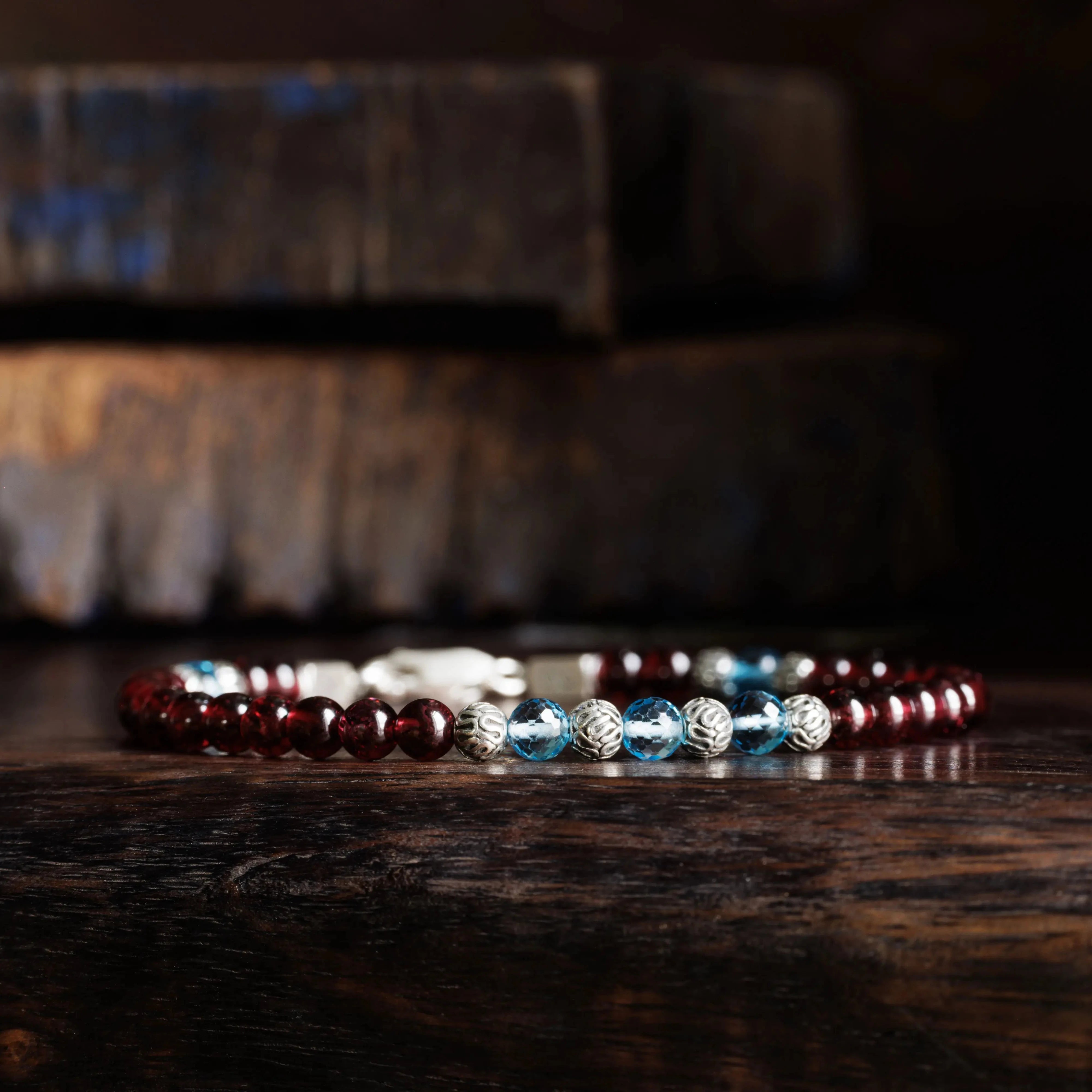 Swiss Blue Topaz - Red Garnet Bracelet VII (3.5 - 4mm)