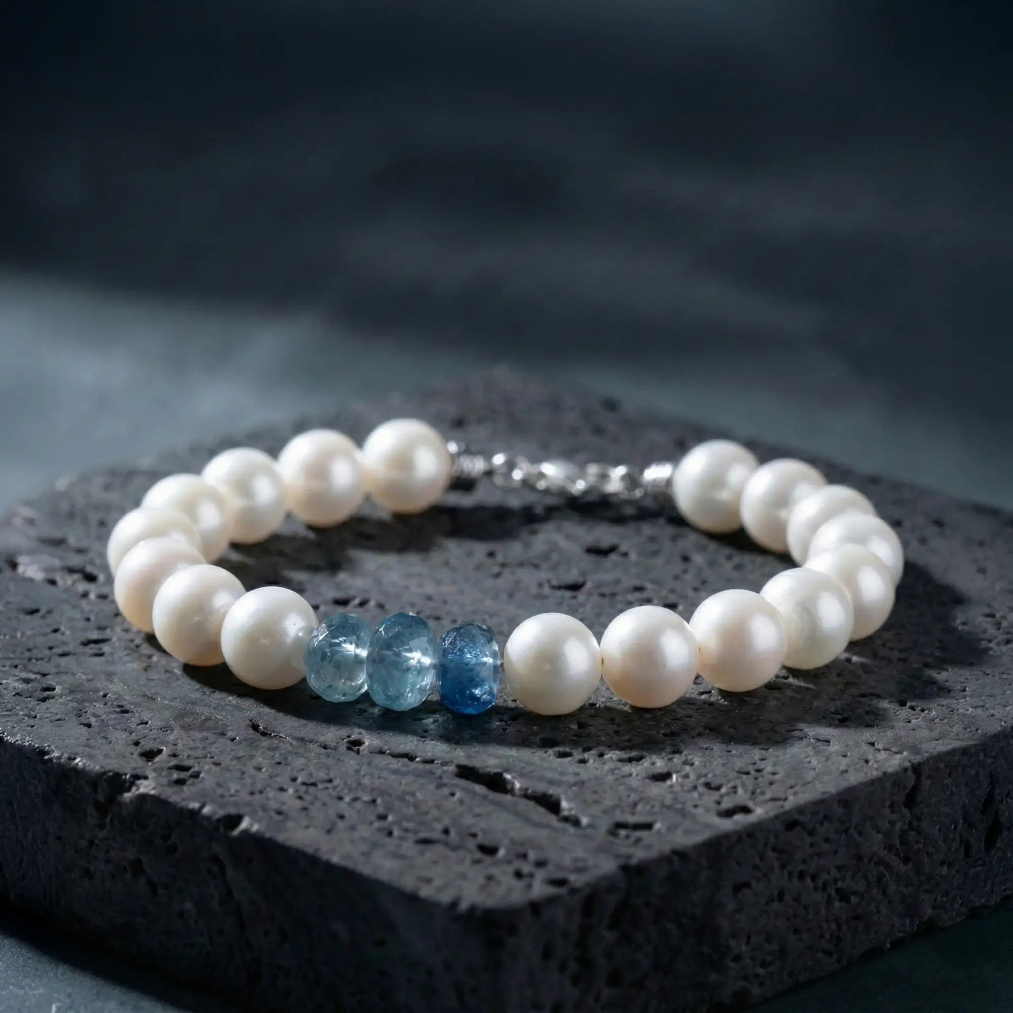 White Pearl - Aquamarine Bracelet I (9.5-10mm)