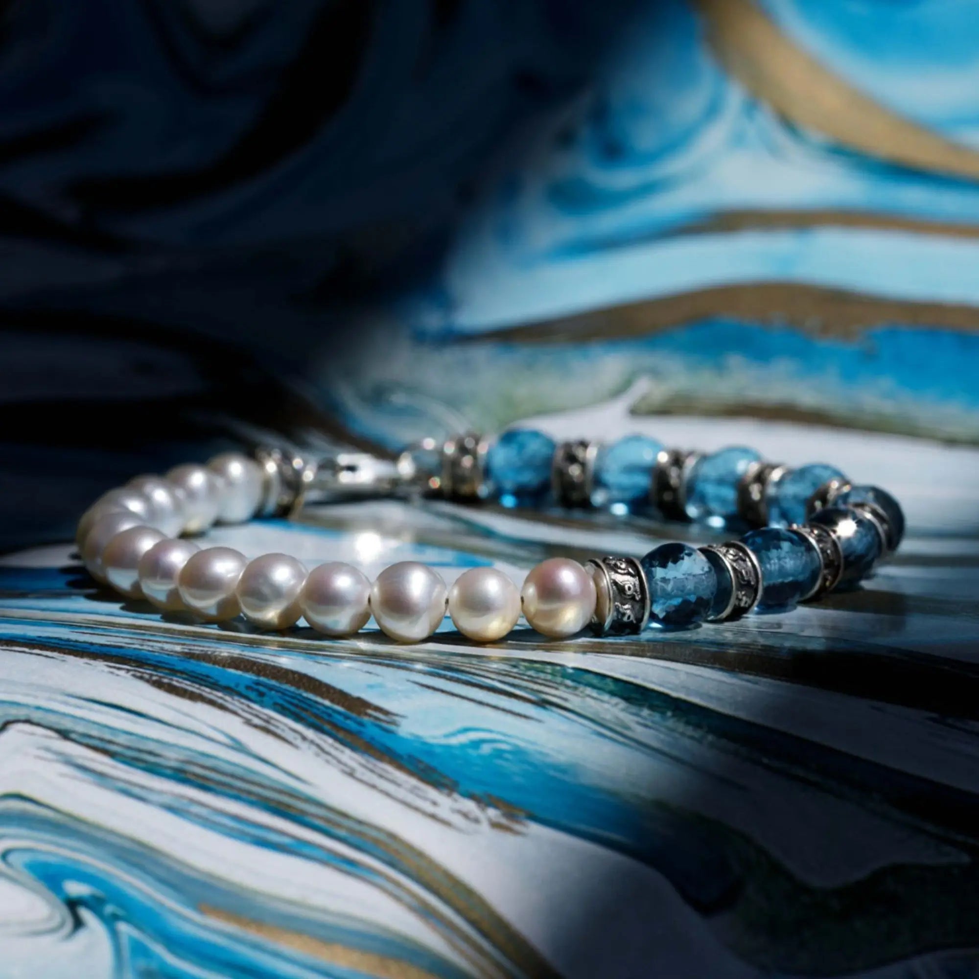 Swiss Blue Topaz - Pearl Bracelet V (6.5mm - 7.5mm)