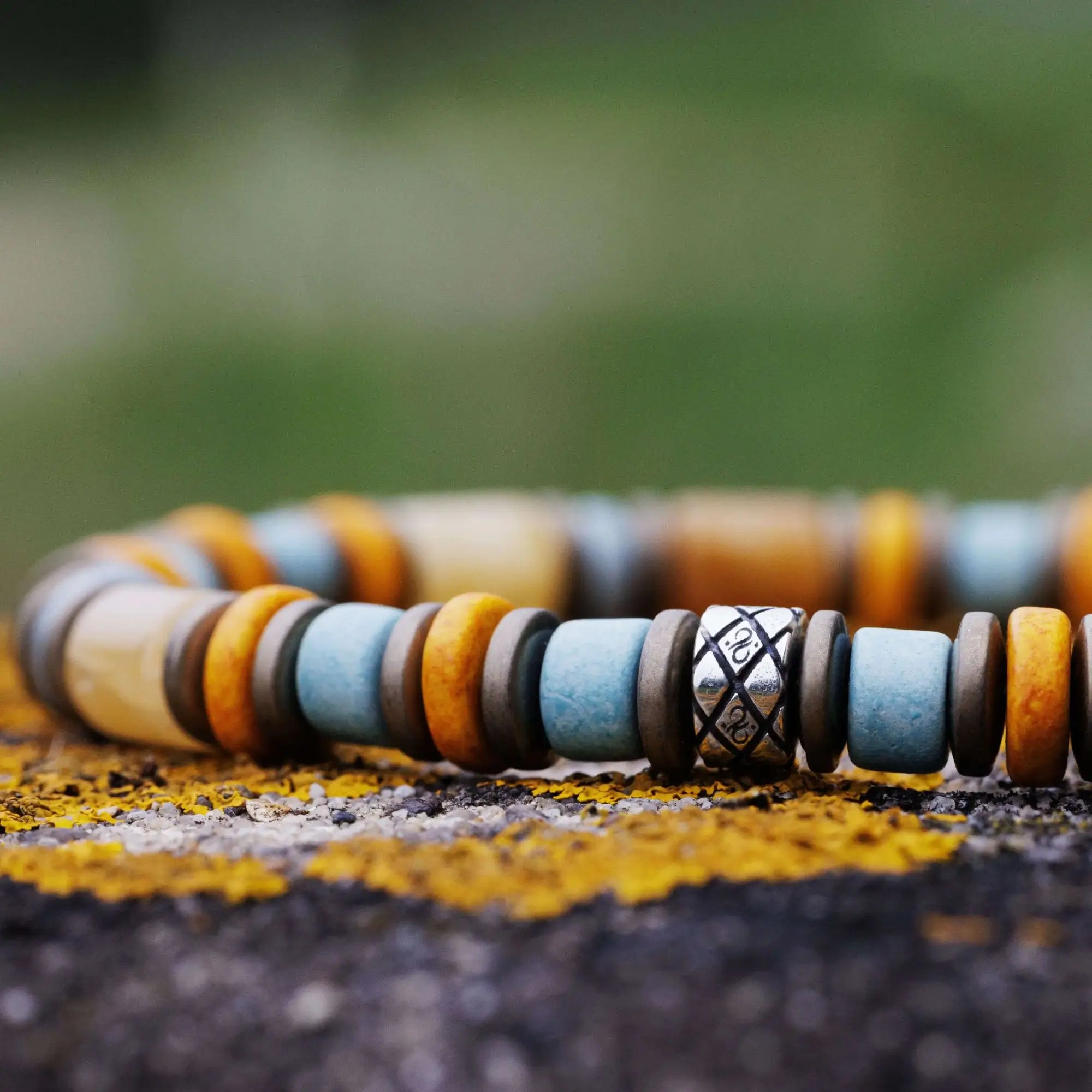 Yellow Jade - Yellow/Blue Bracelet I (6mm)